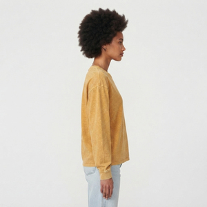 Camiseta de algodón de manga larga con cuello redondo y efecto lavado a la piedra para mujer, ajuste holgado, color liso, tejido transpirable, ideal para verano. - Product Image 3