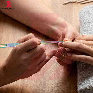 Herramienta Multicolor de Acero Inoxidable para Empujar Cutículas, Quitaesmalte, Cortador de Esmalte para Uñas de Manos y Pies - Product Image 4