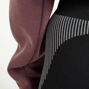 Women's Free Sample Crop Top OEM Wholesale Cropped Pullover Hoodies Custom Made Hooded Cropped Hoodie for Women - Product Image 6