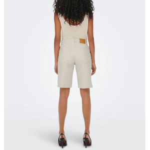 Shorts en jean grande taille pour femme, prêts à être expédiés, doux, respirants, coupe large, jeans courts pour femme, OEM personnalisé, taille haute, grande taille en jean - Product Image 2