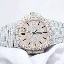 Reloj de Diamantes Moissanite de Diseño Único Estilo Japonés para Hombres y Mujeres de Negocios Disponible a Bajo Precio - Product Image 2