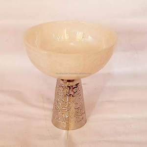 ชามเสิร์ฟสลัดหมุนวนสีชมพูขนาดใหญ่เป็นมิตรกับสิ่งแวดล้อมช้อนฐานโลหะทำด้วยมือทำจากเรซินของขวัญสำหรับธุรกิจเครื่องใช้บนโต๊ะอาหาร - Product Image 3