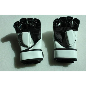 ถุงมือชกมวย MMA แบบสั่งทำพิเศษ สำหรับฝึกซ้อมและแข่งขัน ผลิตจากหนัง PU คุณภาพสูง ขายออนไลน์ในราคาที่ดีที่สุด - Product Image 6