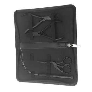 Kit Profesional de 4 Piezas de Color Negro para Extensiones de Cabello, Alicates para Remover Anillos y Cuentas de Extensiones de Cabello con Estuche de Cuero - Product Image 1