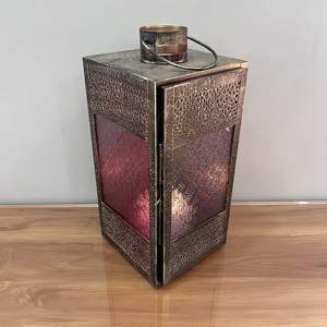 Farol Decorativo de Hierro 7x7.25x16" Hecho a Mano por Diseño Artesanal para Todas las Ocasiones Decoración del Hogar - Product Image 4