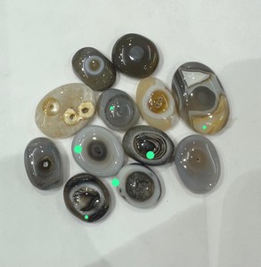 Venta al por mayor de cabujones de ágata natural en forma de ojo, corte ovalado, para meditación y fabricación de joyas - Product Image 1