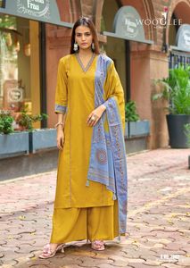 New Arrival Designer <b>Kurti</b> For Ladies Heavy Thread & HandWork Viscose Silk Fabric Indian Ethnic Wear Festive Season Wear Dress - Product Image 5