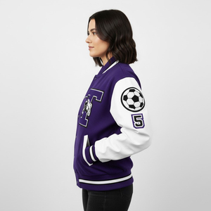 Veste universitaire tendance personnalisée avec des patchs audacieux et un design en cuir et laine de qualité supérieure, parfaite pour un style streetwear élégant, unisexe. - Product Image 6