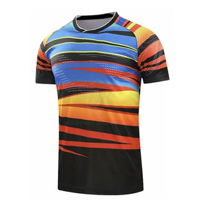 Conjunto de Uniforme Deportivo de Tenis para Hombre, Jersey Deportivo Personalizado y Pantalones Cortos a Juego para Equipos de Club, Deportes Escolares y Profesionales - Product Image 3