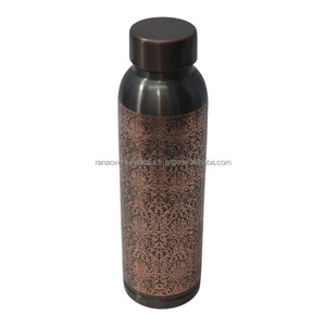 Botella Ecológica de Cobre con Grabado Floral, Decoración Ornamental, Acabado Metálico Oscuro, Tapa de Rosca, para Beber Directamente, Uso en Exteriores - Product Image 5