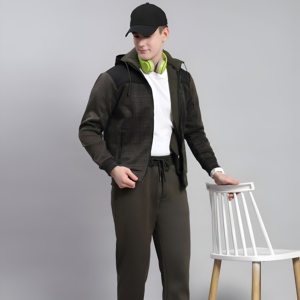 Ensemble de survêtement polaire pour hommes : sweat à capuche et pantalon de jogging, style streetwear décontracté, coupe ample, idéal pour l'hiver, personnalisable avec logo, vente en gros - Product Image 2