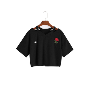 เสื้อครอปท็อปปักลายกุหลาบดีไซน์ล่าสุดสำหรับผู้หญิง รับปักโลโก้ เสื้อยืดคอกลม ระบายอากาศดี แขนสั้น - Product Image 3