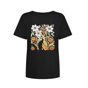 Camiseta de Manga Corta para Mujer, Color Negro, Corte Ajustado, Cuello Redondo, Camiseta de Mujer con Diseño Estampado Personalizado - Product Image 2
