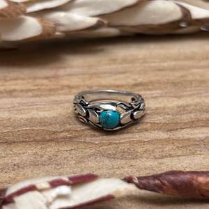 Bague Statement Bohème Turquoise en Laiton Tribal pour Femme, Finition Argent Oxydé, Design Ethnique avec Pierre, Vente en Gros - Product Image 2