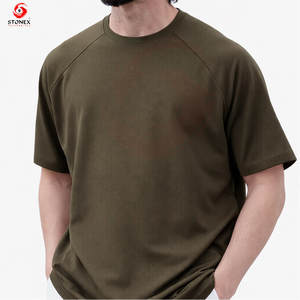 T-shirt décontracté en jersey de coton uni pour homme, manches régulières, col rond, impression de logo personnalisée - Product Image 2