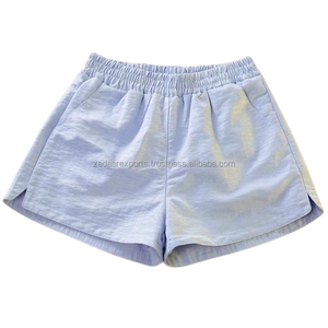 Pantalones cortos de lino para mujer personalizables de alta calidad con bolsillos de tela natural - Product Image 4