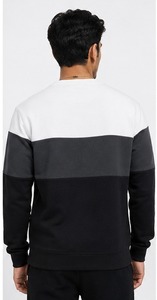Sweat-shirt pour homme de haute qualité et confortable, avec tissu léger, coutures durables et design moderne pour un usage quotidien - Product Image 3