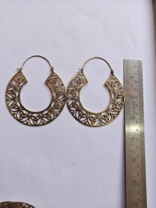 Boucles d'oreilles créoles en filigrane doré, motif nœud celtique, style bohème vintage, bijoux pendantes pour femme - Product Image 3