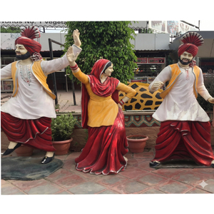 Estatua Decorativa Tradicional Ligera de Fibra de Vidrio con Temática Punjabi Bhangra, Colorida y Profesional, para Decoración de Eventos de Boda - Product Image 1