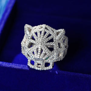 Anillo de cóctel de lujo con cabeza de animal, engaste pavé de piedra natural, oro macizo de 18K, joyería unisex para fiesta - Product Image 4