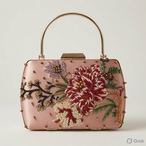 Sac de soirée élégant en soie orné de perles et de fleurs, avec poignée anneau et fermeture éclair, fait main pour les fêtes - Product Image 3