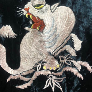 Chaqueta Sukajan de moda urbana para hombre, tela satinada suave, ligera, cómoda y de estilo casual. - Product Image 3