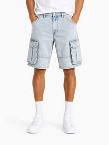 Shorts cargo en denim bleu clair pour hommes, coupe décontractée, style utilitaire, décontracté, pour l'été, multi-poches, streetwear, délavé - Product Image 1