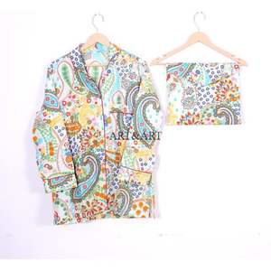 ชุดนอนผ้าฝ้ายสำหรับผู้หญิง ชุดนอนกระดุมติด ผ้าเนื้อนุ่ม ระบายอากาศได้ดี ชุดนอนแขนยาว ชุดลำลองสำหรับฤดูร้อนและฤดูใบไม้ร่วง ทำด้วยมือ - Product Image 3