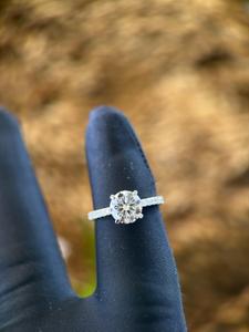 Anillo de Diamante Cultivado en Laboratorio de Oro Sólido de 14K con Diseño Clásico, Corte Brillante, Baño de Rodio, Engaste Seguro con Puntas, para Bodas de Lujo - Product Image 5