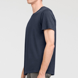 Camiseta de algodón para hombre, bordada, personalizada, estilo urbano, manga corta, ligera, de algodón, con diseño sólido, informal, de nuevo diseño. - Product Image 4