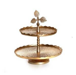 Soporte de Pastel de Dos Niveles de Metal Dorado con Base de Hojas, Bandeja Redonda Hecha a Mano para Exhibición de Postres, Soporte de Pastel de Varias Capas para Servir en Fiestas - Product Image 1