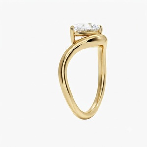 Anillo de compromiso de oro amarillo vermeil con diamante talla Asscher y moissanita moderna, regalo para el Día de San Valentín - Product Image 4