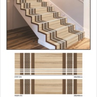 Marche d'escalier moderne et antidérapantes, carrelage d'escalier en porcelaine décorative commerciale, élévation de sol en céramique glacée