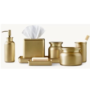 Juego de Accesorios de Baño de Tres Piezas, Metálico en Tonos Cálidos, Ecológico, Moderno y de Lujo, que Convierte el Baño Más Sencillo en un Más Profesional - Product Image 6