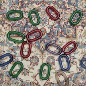 Cadena de Eslabones de Resina Ecológica Hecha a Mano y Personalizada para Decoración de Pared del Hogar - Product Image 5