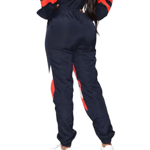 Ensemble de survêtement décontracté 2 pièces pour femme, coupe-vent d'hiver, avec cordon de serrage, doublure en maille et logo brodé – Vente en gros - Product Image 3