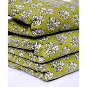 Tissu en coton indien imprimé à la main, magnifique impression au bloc artisanal par Robe Cotton Textile Fabrics, tissus en coton imprimé pour vêtements féminins - Product Image 2