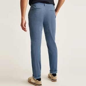 Pantalones Chinos Clásicos Esenciales con Toque Moderno para Hombre, Corte Ajustado, Tela Elástica Resistente, Perfectos para el Trabajo y un Estilo Casual - Product Image 3