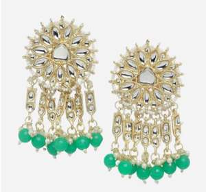 Pendientes Colgantes con Forma de Flor, Chapados en Oro, Hechos a Mano en India, con Cristales de Imitación y Perlas, Modernos para Mujer - Product Image 4