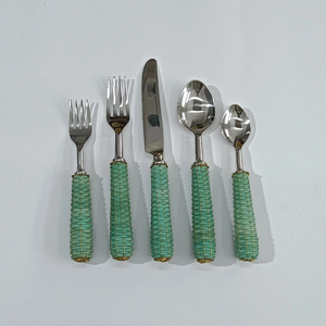 Ensemble de couverts de luxe en acier inoxydable avec manche en rotin vert, ensemble de couverts en résine, ensemble de couverts en acier, ensemble de couverts en résine - Product Image 1