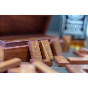 Juego de Dominó de Madera Hecho a Mano de Lujo con Caja de Almacenamiento con Incrustaciones de Latón - Juego Clásico Profesional Doble 6 para Adultos, Regalo para Bar - Product Image 2