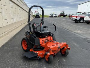 เครื่องตัดหญ้าแบบนั่งขับ Kubota Z252 รุ่นใหม่ ปี 2026 แบบ Zero Turn พร้อมระบบปล่อยหญ้าด้านหลังและถังเก็บหญ้าขนาด 100 ลิตร - Product Image 6