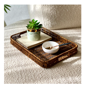 Ensemble de 2 plateaux en rotin tressé de couleur marron avec poignées - Product Image 6