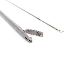 Pinza Quirúrgica de Acero de Alta Resistencia para Artroscopia, Pasador de Suturas, Ortopédica, para Manguito Rotador y Hombro, Tipo Escorpión, Clase II, de Grip Surgical - Product Image 5