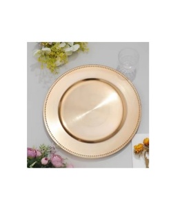 Assiette de présentation ronde en métal pour mariage, couleur or de luxe, en acier inoxydable pour banquet - Product Image 3