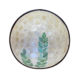 Vente en gros de bols en coquille de noix de coco gravés uniques, artisanaux modernes, polis, durables, écologiques, de haute qualité - Product Image 1