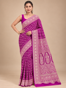 Sari de Algodón Crepé Georgette Banarasi Morado LoomIndia con Blusa, Ligero, de Materiales Reciclados, Étnico, para Bodas y Fiestas - Product Image 1