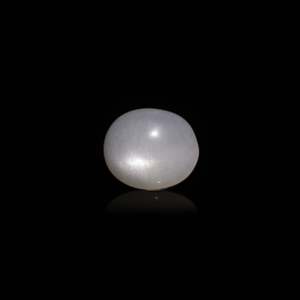 Natural AAA Grade Blue Moonstone 3.9 Carat Loose Gemstone for Fine Jewelry - Product Image 1