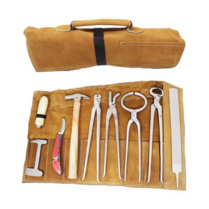 Kit d'outils de soin des sabots pour chevaux, 9 pièces, ensemble professionnel de soins des sabots équins, équipement de ferrage durable pour le taillage et le nettoyage - Product Image 4