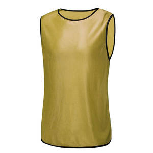 Maillots d'entraînement de football en mesh en gros avec logo personnalisé, gilets de sport à marque privée, couleur unie, col ras du cou, pour hommes - Product Image 3